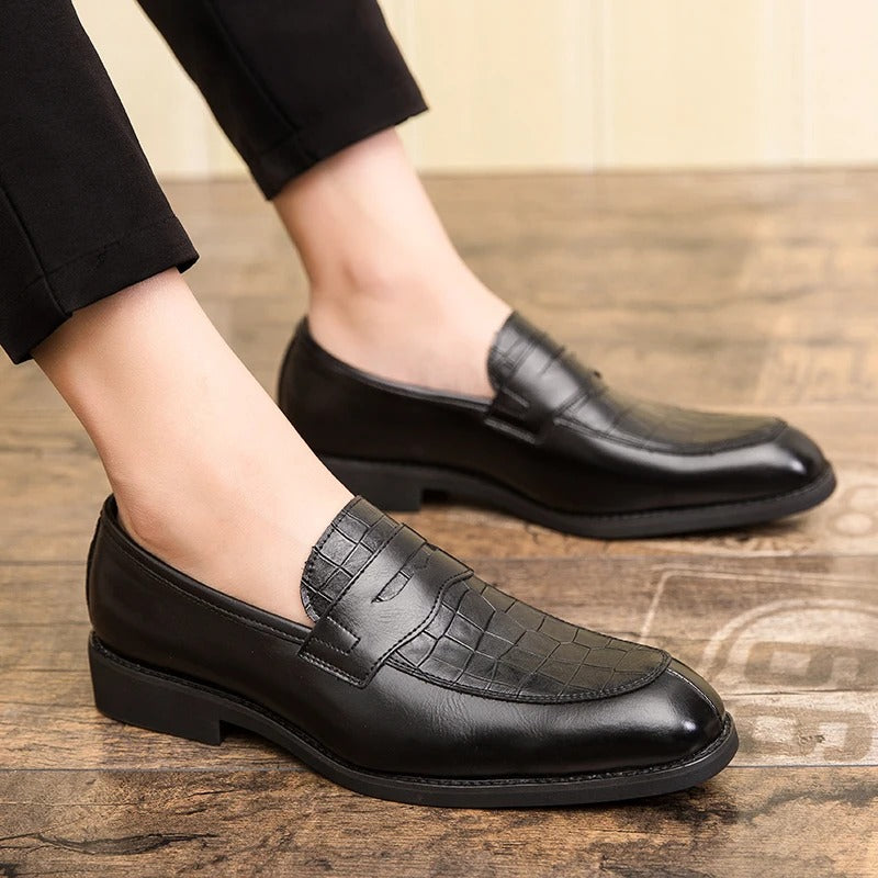 Mocassins en cuir pour hommes model 2024