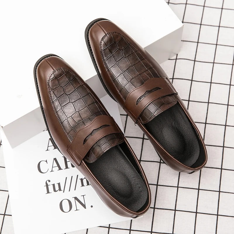 Mocassins en cuir pour hommes model 2024